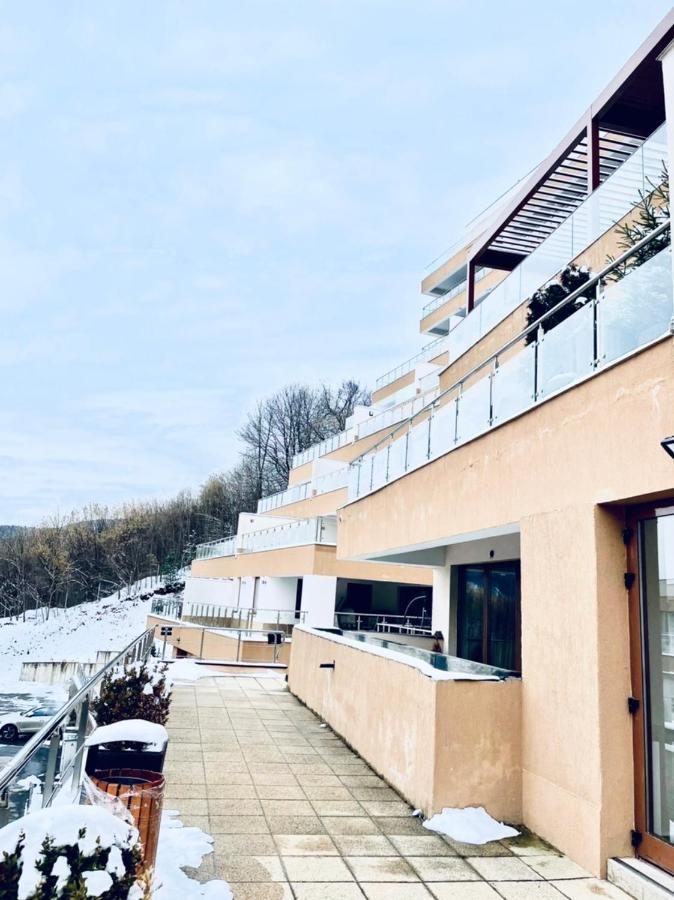 Londof Luxury Apartments - With A Panoramic View Over The City Braşov Eksteriør bilde